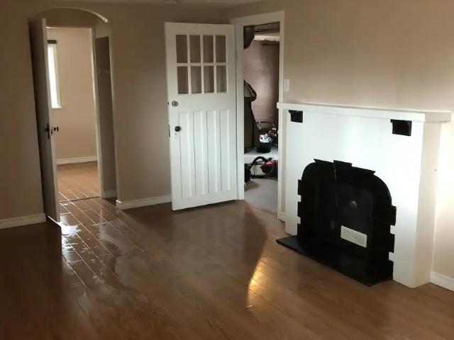 Cozy one bedroom basement legal apartment in Ramsay