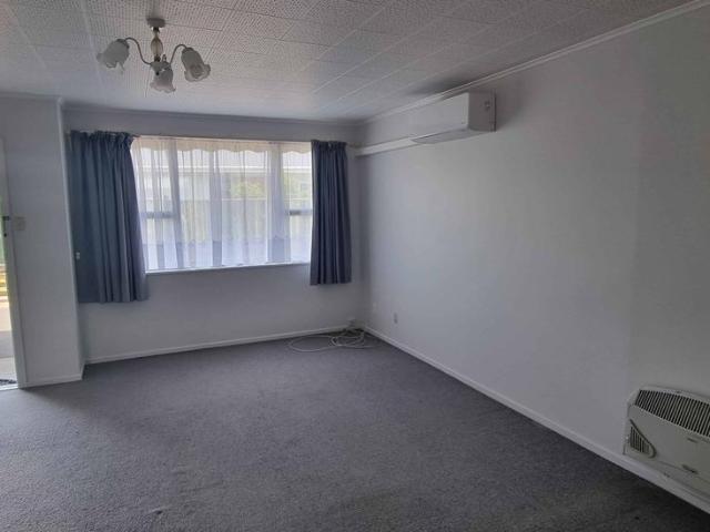 Cozy and Convenient Townside Living
