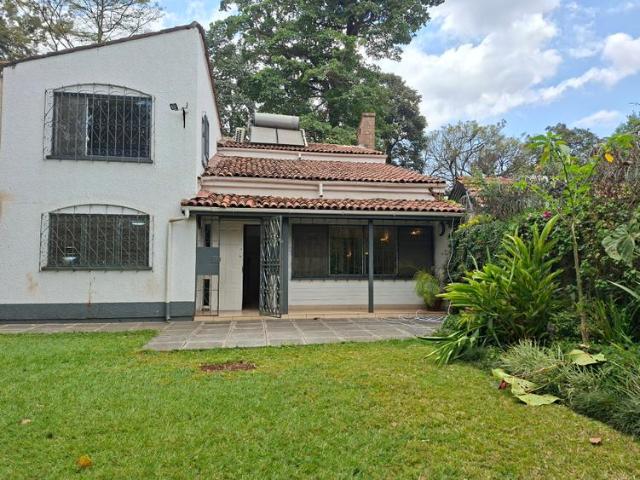 Cozy and modern 4 bedroom cottage for rent in Old Muthaiga
