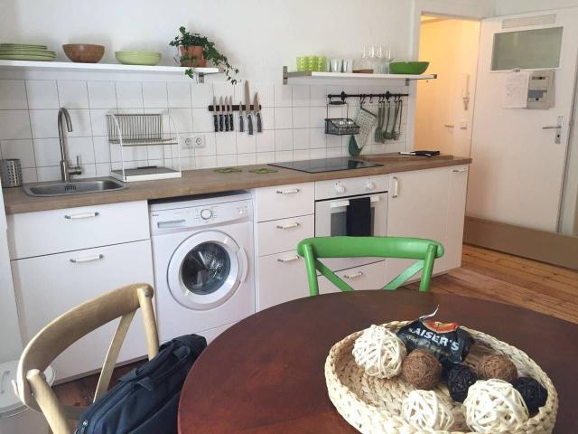 Cozy and quiet flat in a perfect location Berlin, Berlin Amsterdam Apartments for Rent