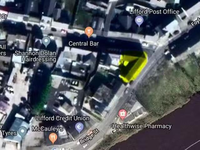 Cozy Apartment 8, The Gateway, Bridge Street, Lifford, Liffor.