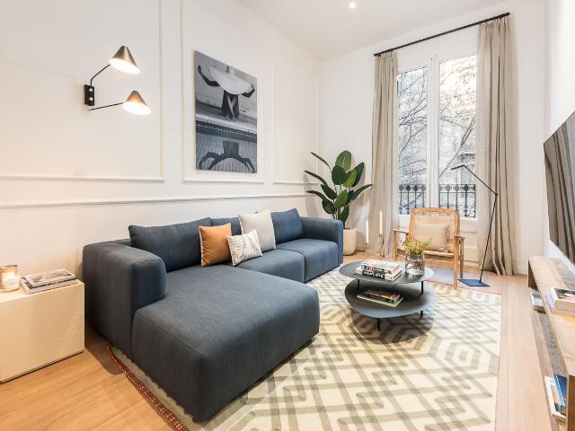 Cozy apartment in the Eixample neighborhood
