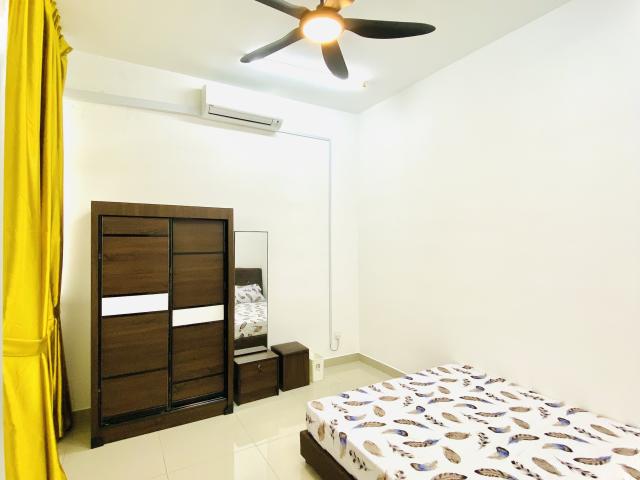 Cozy clean room for rental less than 5 mins to hospital tuanku ja’afar seremban + ktm +city centre+bus terminal+hospita