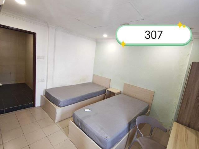 Cozy Double Single Bed Room Dragon Inn Maluri @ Taman Maluri MRT Maluri & LRT Maluri