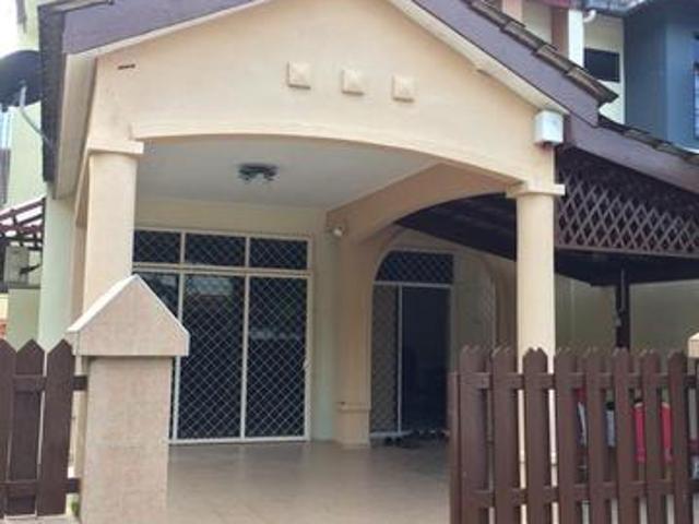 Cozy Double Storey SemiD House
