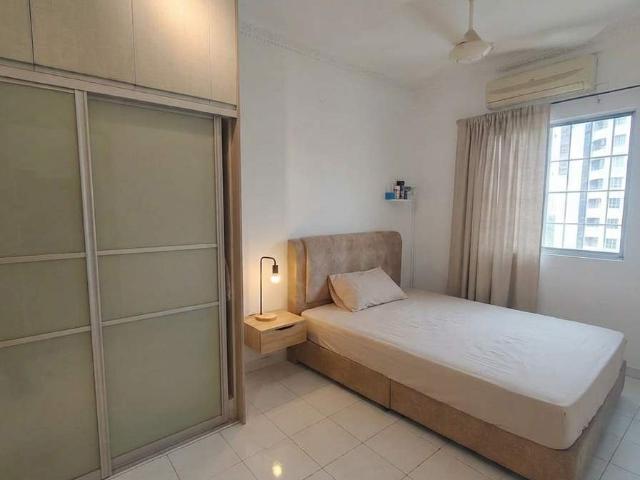Cozy Fully Furnished Master Room for Rent @ cemara apartment, Cheras