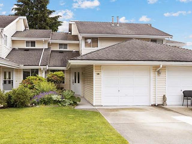 Cozy Large Size Townhouse!