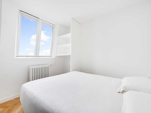 Cozy, practical and well furnished studio for 2 people Arc de Triomphe / Champs Élysées