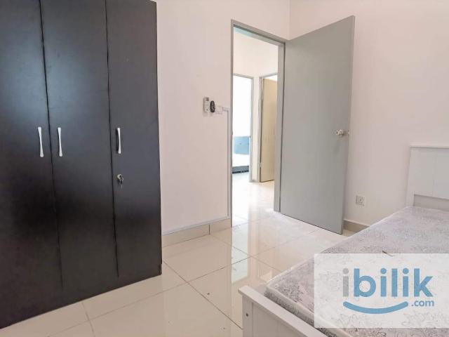 Cozy Queen Room Near LRT/MRT/Monorial