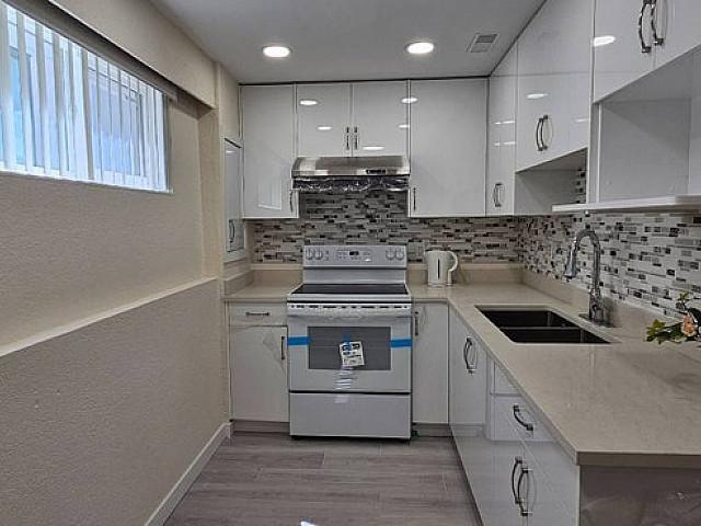 Cozy Quiet Burnaby Basement Suite In Lougheed/sfu Area