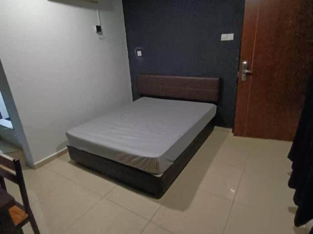 Cozy room for rentzero depositlocation nearbyaeon mall bukit tinggi, gm klang, lotus klang, giant klang, htar klang, icit