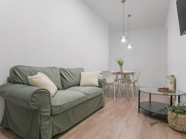 Cozy Room in the Heart of Madrid