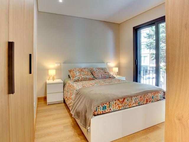 Cozy Studio with Private Parking & Garden