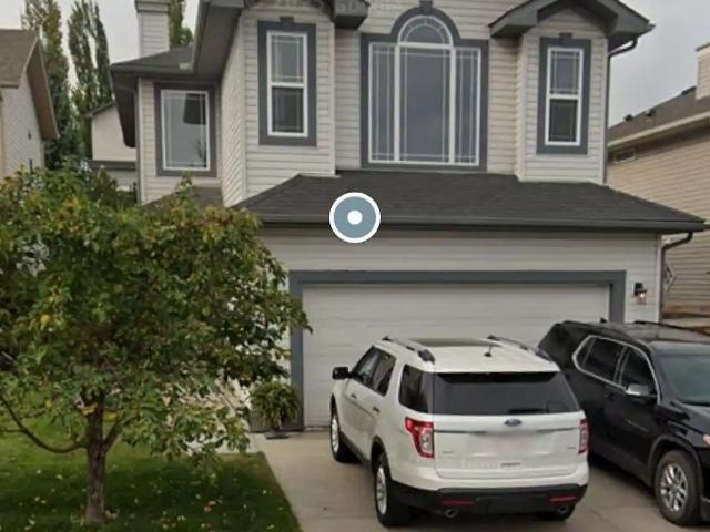 Cozy Suburban 4 Bedroom Family Home