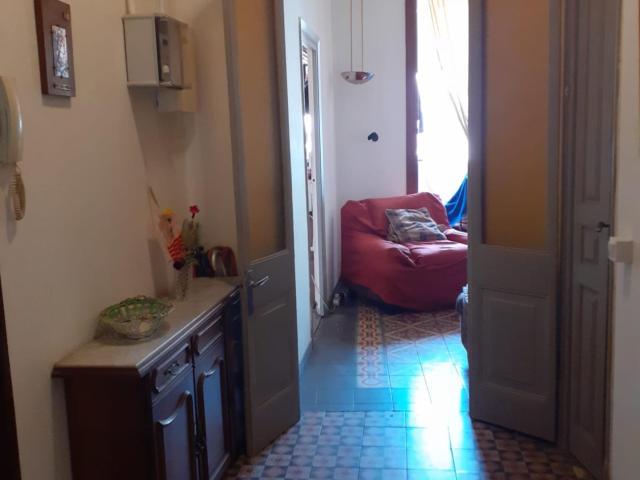 Cozy single bedroom in a 4 bedroom apartment near metro Plaça Sants