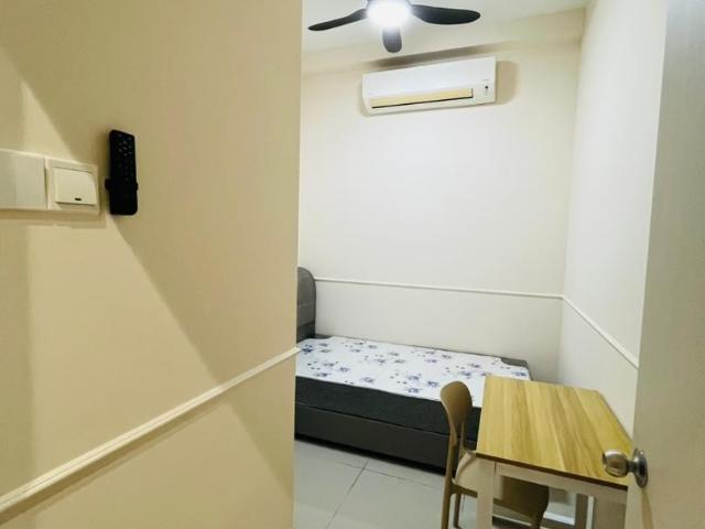 Cozy Single Room at Fortune Perdana Lakeside, Kepong