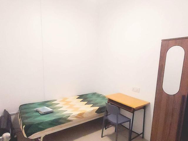 Cozy Single Room at Tg Tokong near Gurney Straits Quay Adventist