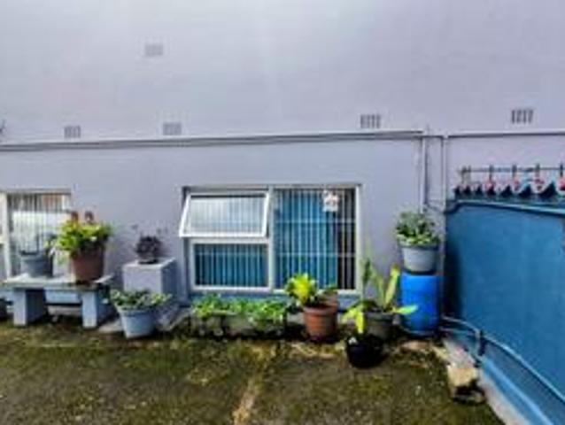 cozy unit on the market in ramsgate