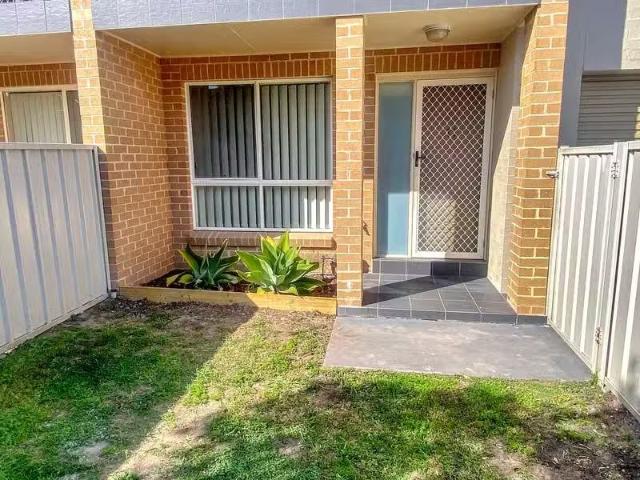 Rental! 11/47 Leonora Parade, Waratah West Townhouse for rent.