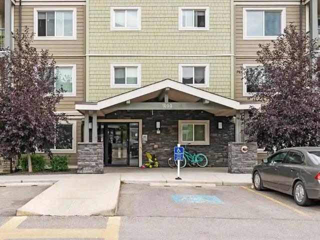 Cozy Modern 1 bed 1 bath apartment in Skyview Ranch North east