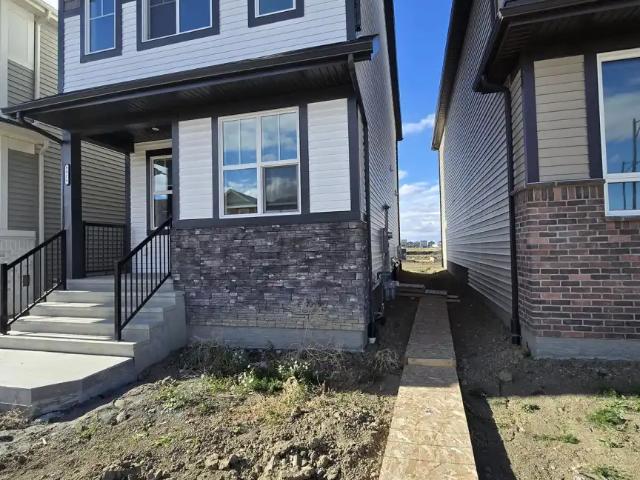 Cozy 1 Bedroom /1 Bathroom Furnished Basement in Desirable community of Dansreau