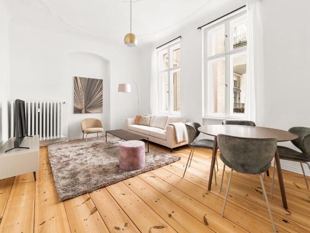 Cozy 1 Bedroom Apartment in Steglitz, Berlin Amsterdam Apartments for Rent