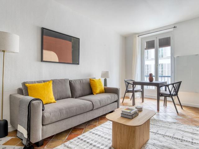 Cozy 1 Bedroom Retreat in the Heart of Paris, Paris Amsterdam Apartments for Rent