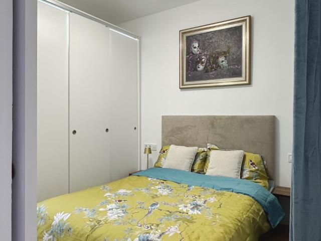 Cozy 2 bedroom apartment close to Santa Eulàlia metro station