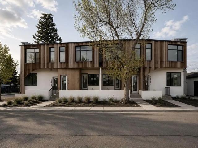Cozy 2 bedroom basement near the downtown