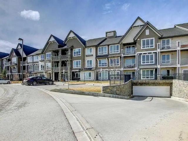 Cozy 2 Bedroom Condo Unit in the heart of Silverado