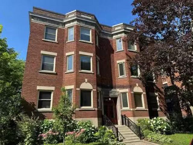Cozy 2 BR 2 388 Av. Olivier, Westmount, QC, H3Z 2C9 condo fo.