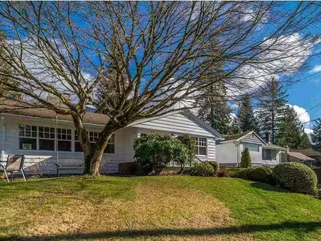 Cozy 2 BR House for rent in North Vancouver, North Vancouver.