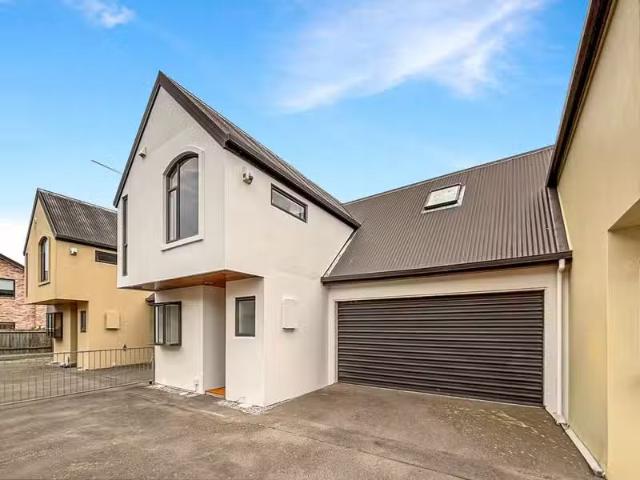 Nice 3 BR 78d Brockworth Place, Riccarton, NZ 8041 Townhouse.