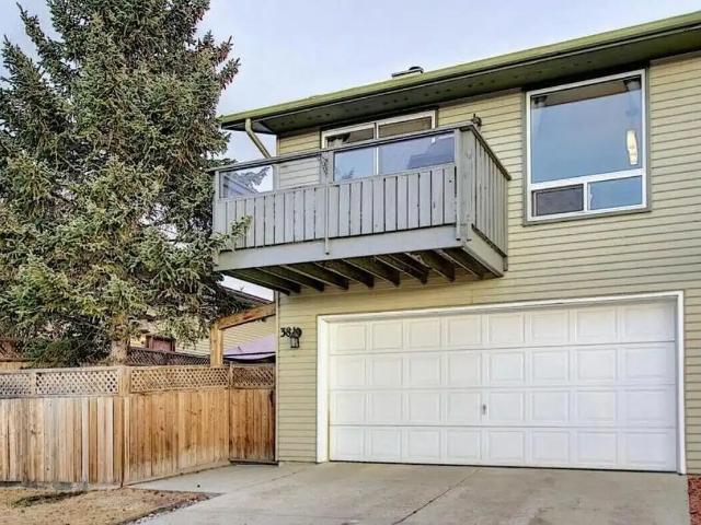 Cozy 4 bedroom duplex in prime location