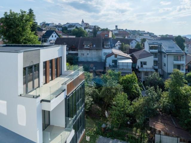 Clădire de închiriat | Zorilor Cluj Napoca, 20 parcari