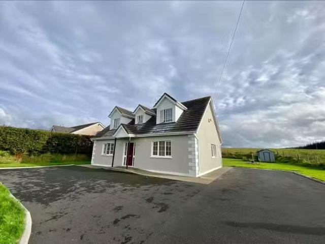 Cloughoolia, Sixmilebridge, Oatfield, Co. Clare, V95RK52 is fo.