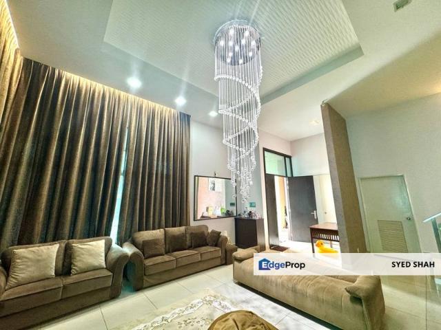 Clover Garden Residence