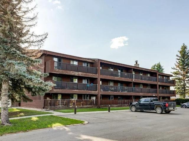 Clover Meadows 1 Bedroom Apartment for Rent at 5 Russell Dr, Yorkton, SK S3N 3V5
