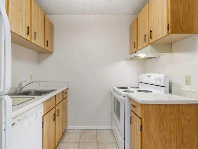 Clover Meadows 1 Bedroom Apartment for Rent at 5 Russell Dr, Yorkton, SK S3N 3V5
