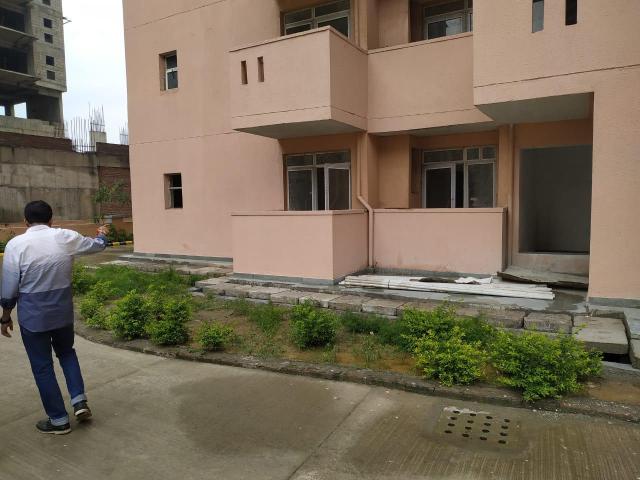 Clover Spring Homes 6 Bedroom 5200 Sq. Ft. Apartment in Sector 1 Greater Noida Listing ID: #9542
