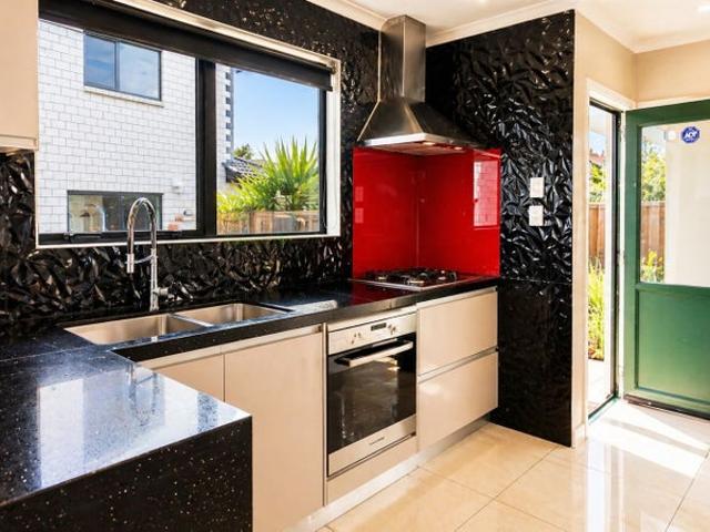 clover park, 4 bedrooms