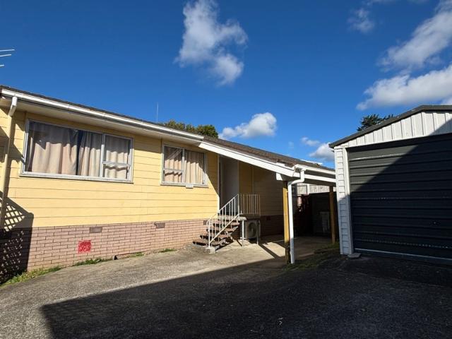 clover park, 3 bedrooms
