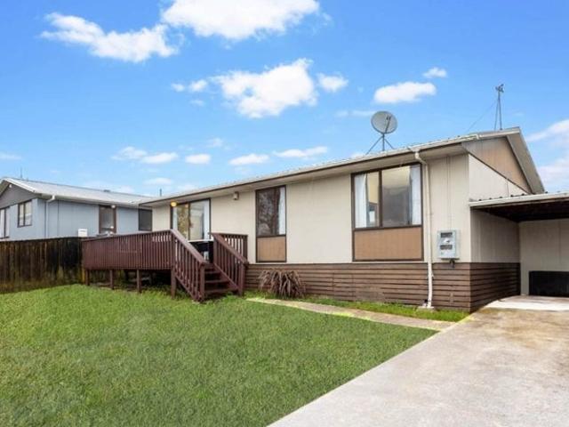 clover park, 3 bedrooms