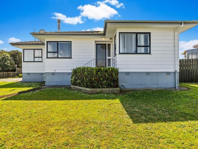 clover park, 3 bedrooms