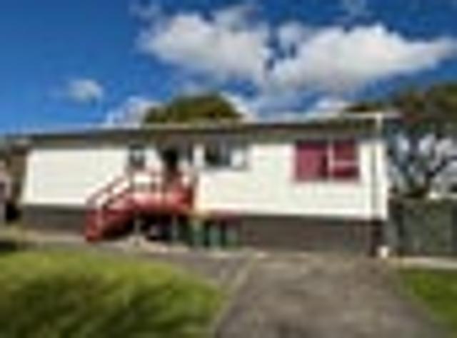 Clover Park, 3 bedrooms, $600 pw