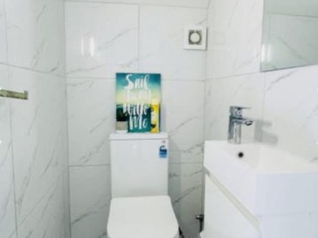clover park, 3 bedrooms