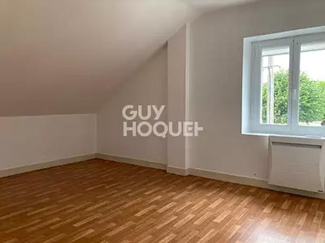 Cloyes les Trois Rivières 28220 Location appartement 3 pièces t3 au dernier étage