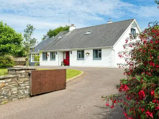 Clogagh North, Timoleague, Bandon, Co. Cork, P72NX83 is for sale
