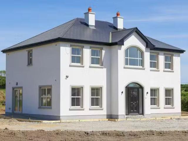 Clohamon, Co. Wexford, Y21RXW4 is for sale