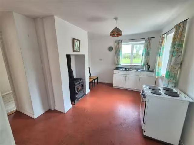 Cloncullen, Cooraclare, Clare, V15 CF65